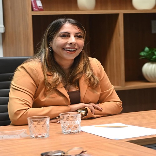 Carla Caputi anuncia primeira parcela do 13.º dos servidores de SJB para sexta-feira