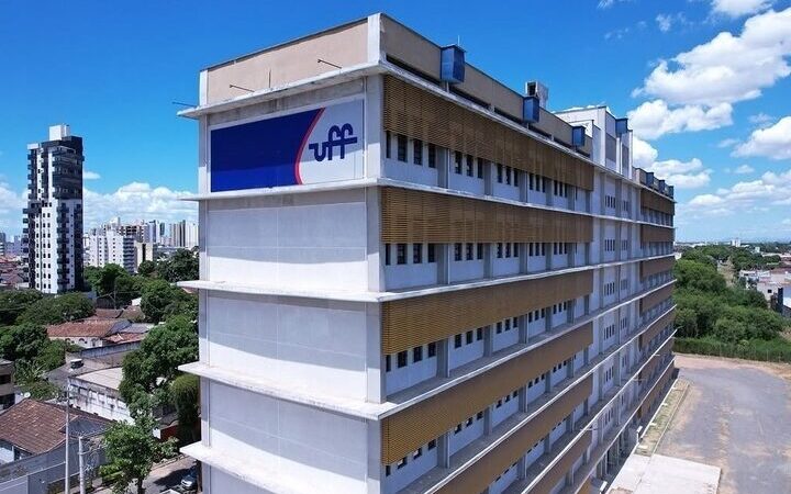 Vagas em Campos, Macaé e Rio das Ostras: UFF abre inscrições para concurso público