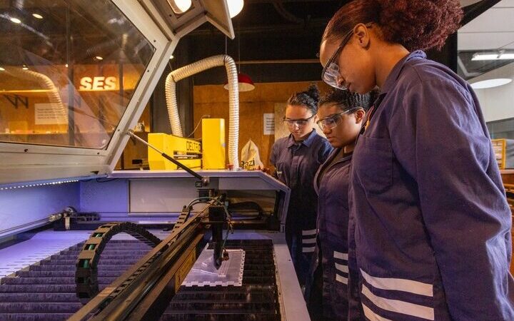 Firjan Senai oferece mais de 13 mil vagas em cursos gratuitos de qualificação