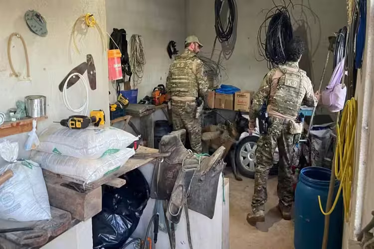 PF deflagra operação em Campos contra tráfico interestadual de cocaína e lavagem de dinheiro