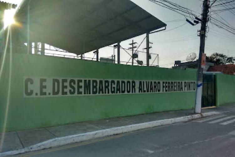 Campos: Aluno agride aluna com um soco no olho em escola estadual