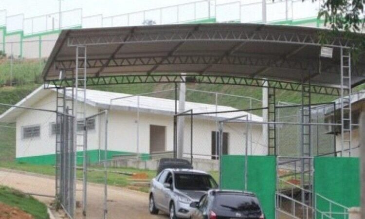 Agente do Degase em Campos é afastado por agredir adolescentes com um rodo