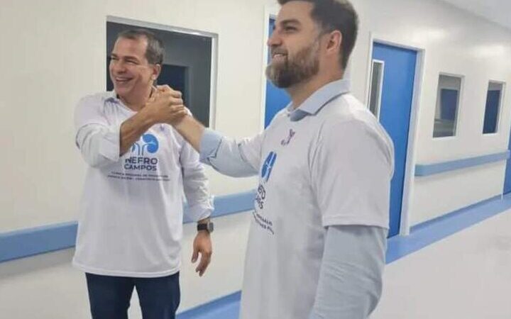 Prefeito de Campos tira licença oficial de sete dias