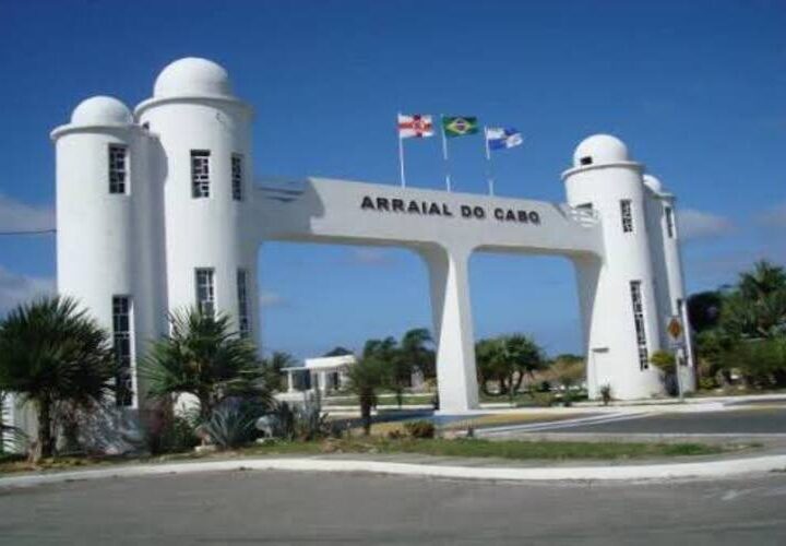 Arraial do Cabo abre inscrições para concurso na Educação com mais de 300 vagas