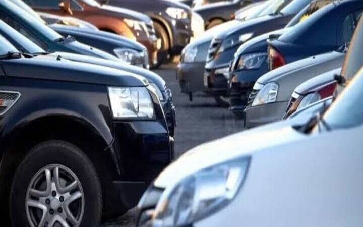 Termina domingo prazo de licenciamento anual para veículos com finais de placa 0, 1 e 2
