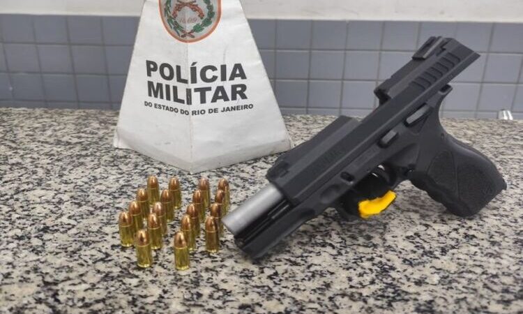 Falso sargento do Exército é preso com uma pistola na área de Guarus, em Campos