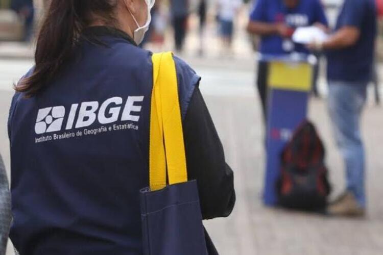 IBGE abre concurso temporário com quase 10 mil vagas e salários de até R$ 4,3 mil