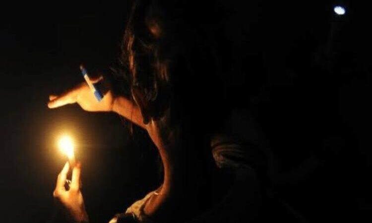 Enel vai deixar bairro de Campos sem luz no domingo