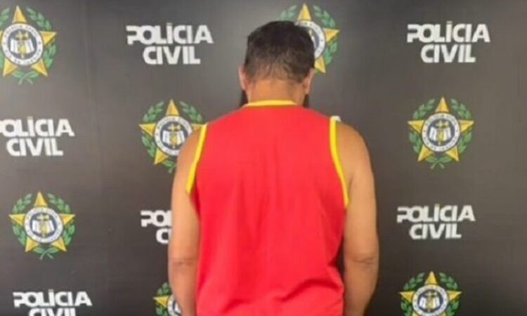 Polícia Civil prende em Campos homem que espancou a mãe por se recusar a fazer um café