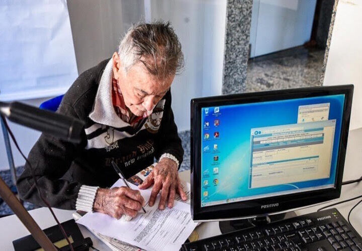 Detran terá atendimento exclusivo sem agendamento para idosos e PCDs sábado