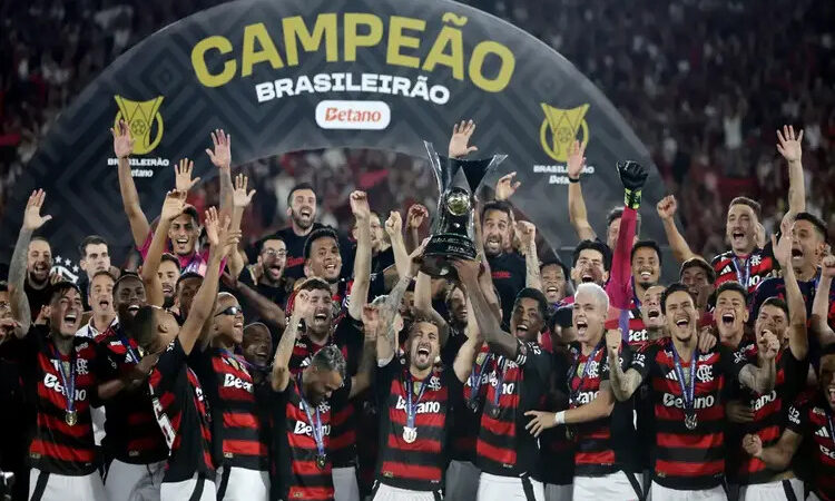 Mais uma taça: Mengão é campeão Brasileiro também