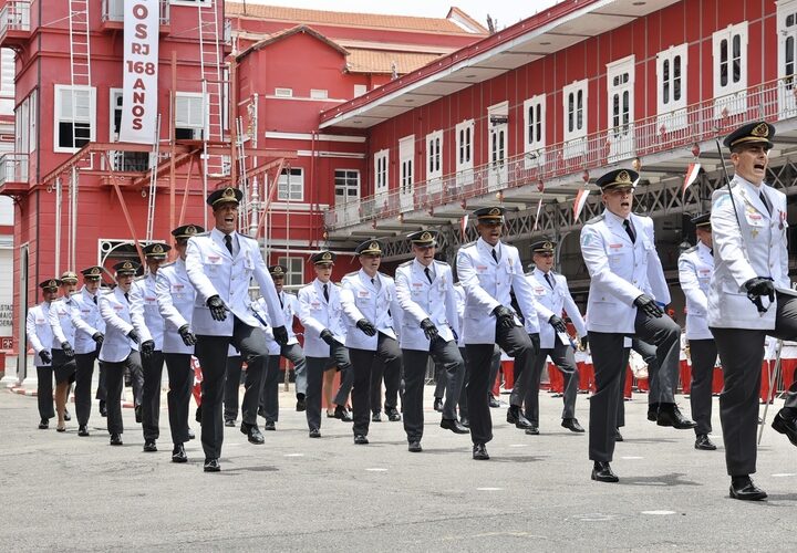 Alerj aprova projeto que promove a oficial majores Bombeiros com 22 anos de serviço