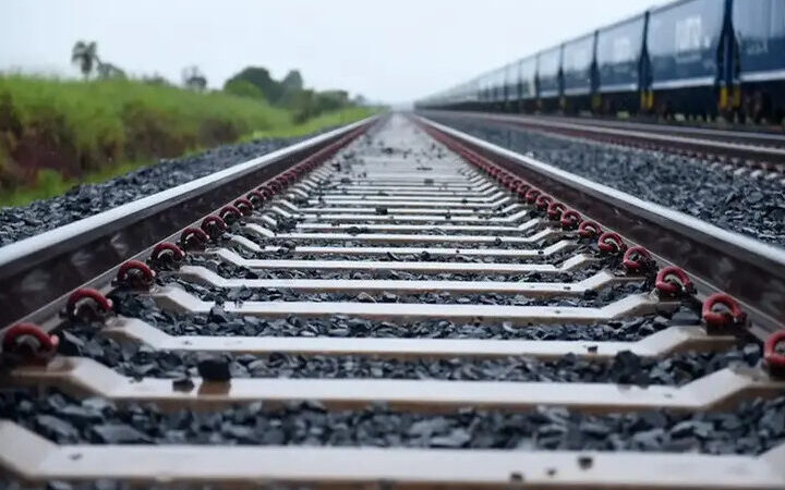 Leilão de concessão para construir a EF-118 previsto para março 