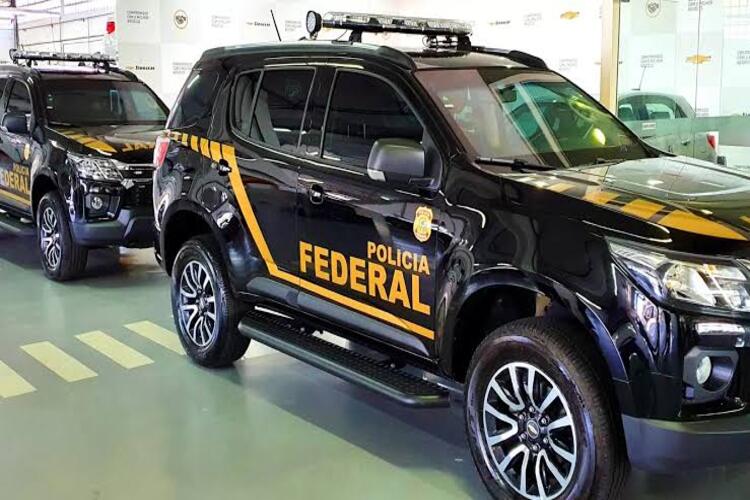 PF investiga aliciamento de mulheres no Brasil, um mandado foi cumprido em Rio das Ostras