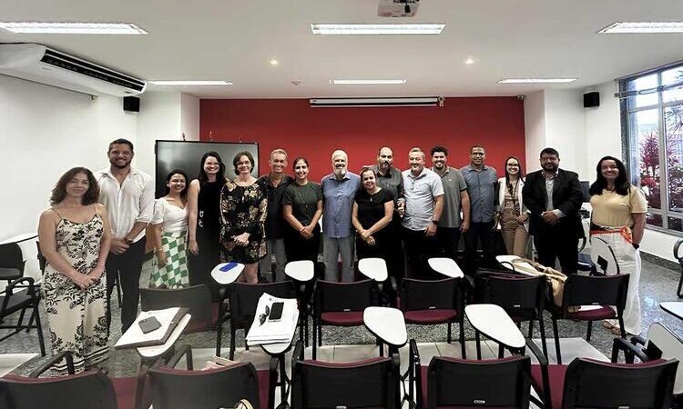 MP discute políticas públicas para condutores de veículos de tração animal em Campos