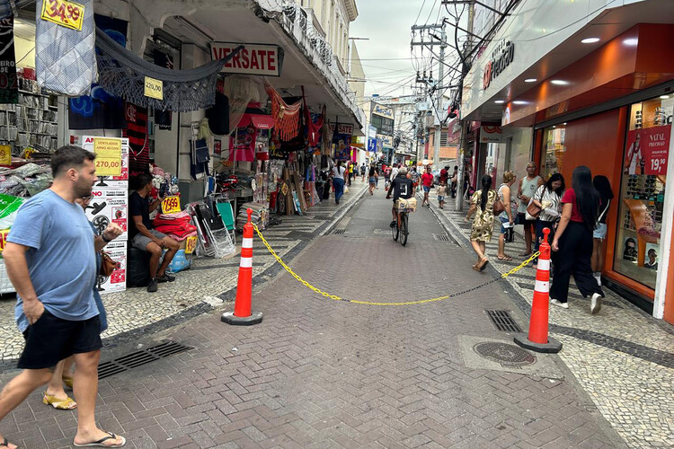 Campos: trecho da rua João Pessoa fechado para as compras até a véspera de Natal