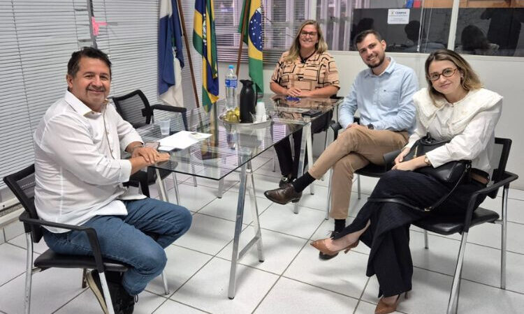 Ompetro debate ações com municípios produtores para 2026