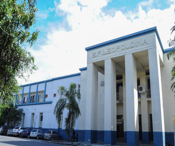 Cadastro de professores efetivos para Regime Especial de Trabalho em Campos até dia 28