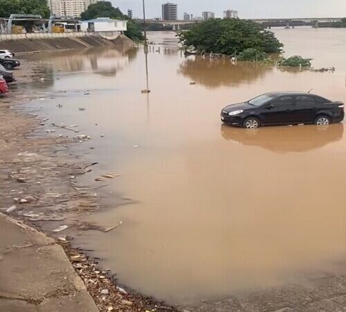 Nível do Rio Paraíba sobe em Campos e já atinge o Cais da Lapa