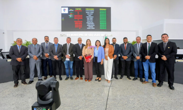 Prefeita de SJB participa da abertura do ano legislativo na Câmara dos Vereadores