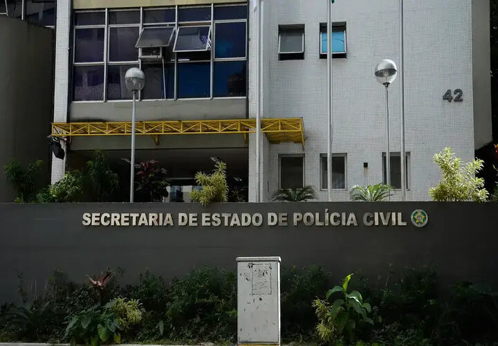 Polícia Civil do RJ impede atentado e apreende bombas e coquetéis molotov