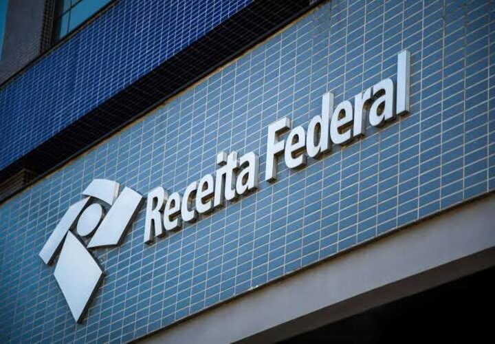 IR zero para quem ganha até R$ 5 mil vale nos salários pagos este mês