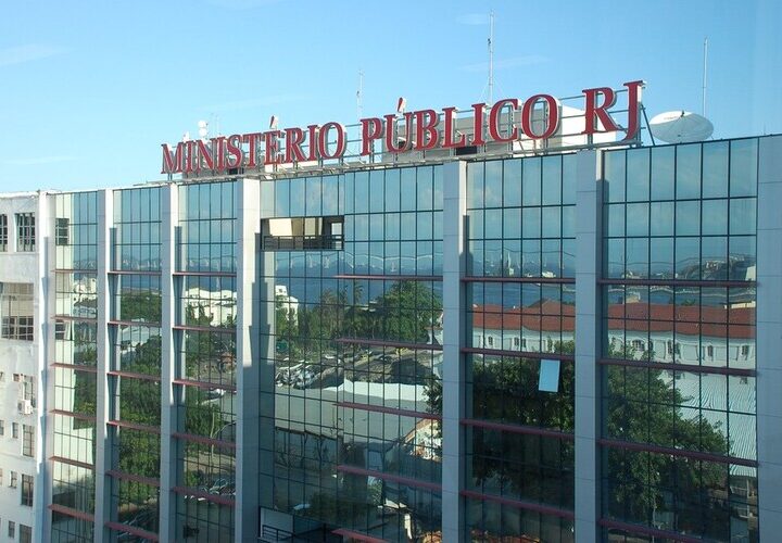 MP instaura inquérito para apurar contratação de advogados em São Fidélis