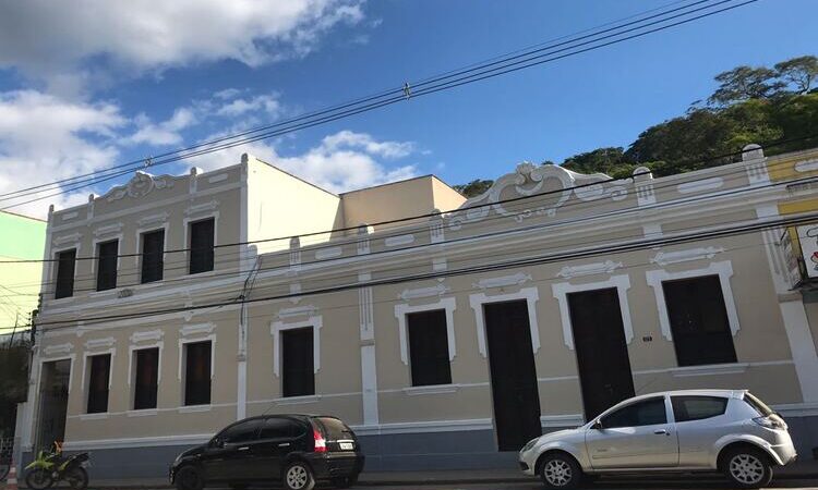 Casos de Covid-19 levam Câmara Municipal de Conceição de Macabu suspender sessões