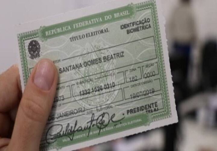 Quase 1 milhão de eleitoras e eleitores precisam regularizar o título até 6 de maio