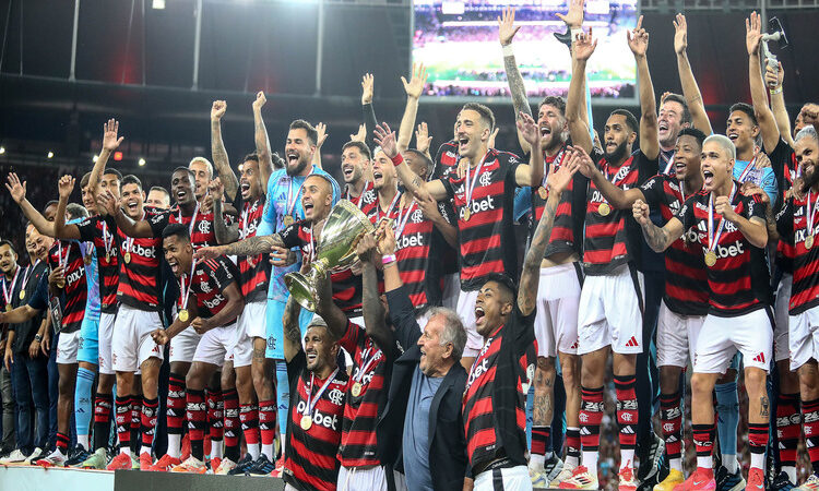 Flamengo bate o Fluminense nos pênaltis e conquista o estadual