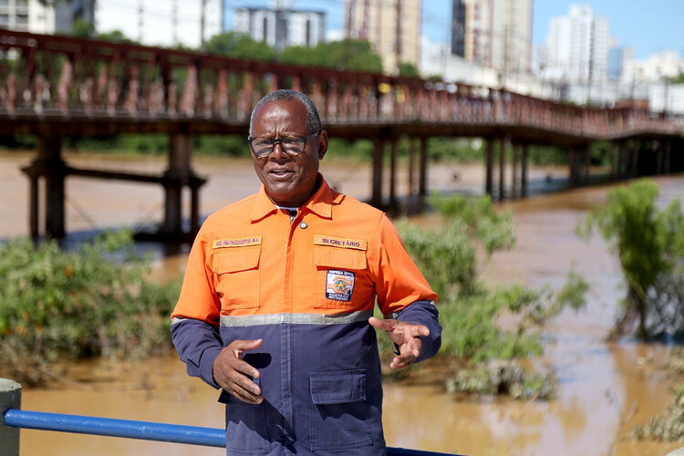 Defesa Civil de Campos monitora Paraíba e define planejamento para recuperar ponte interditada