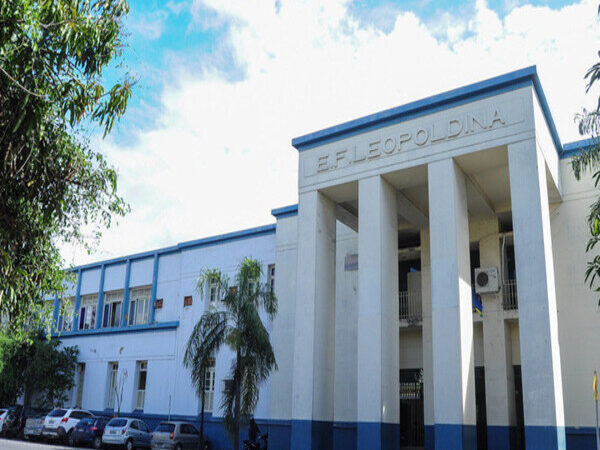 Inscritos no concurso da Educação em Campos já podem fazer consulta no Cartão de confirmação