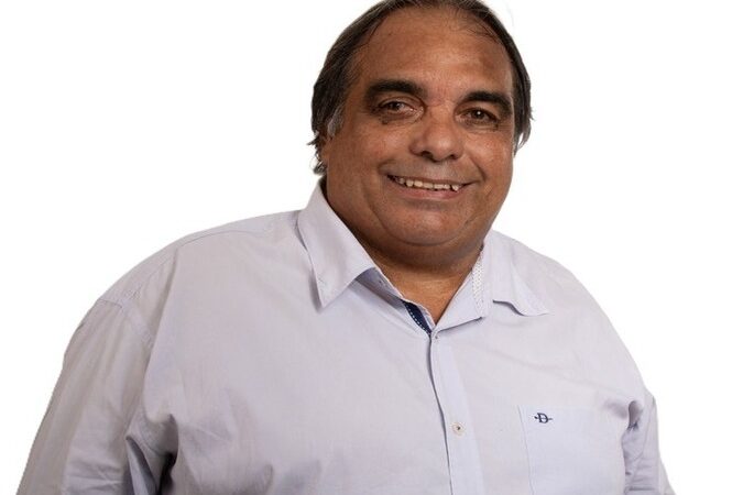 Fernando Machado vai assumir nesta quarta mandato na Câmara de Campos