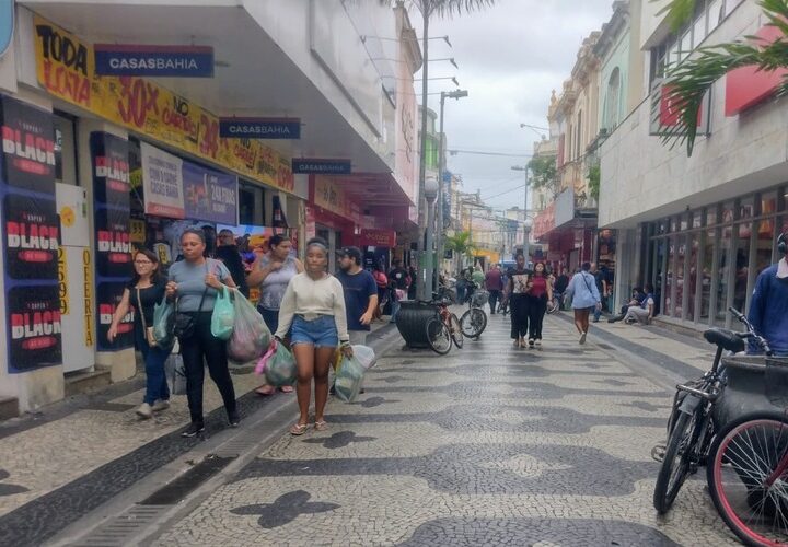 No Dia do Trabalhador comércio de Campos poderá abrir sem a presença dos funcionários